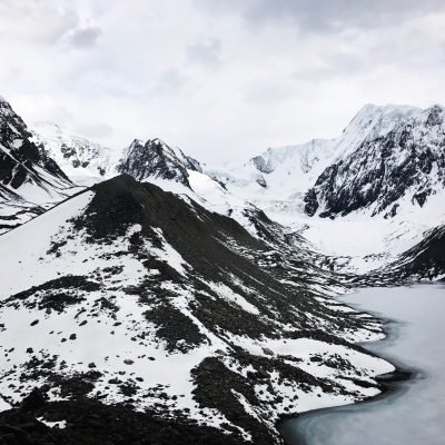 The Minya Konka glacial lake