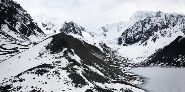 The Minya Konka glacial lake