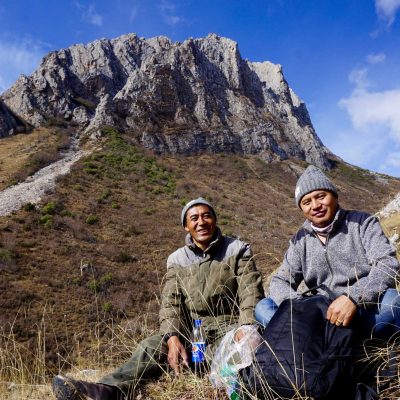 Tibetan guides